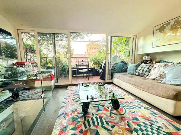 appartamento in vendita a Milano in zona Centro Direzionale