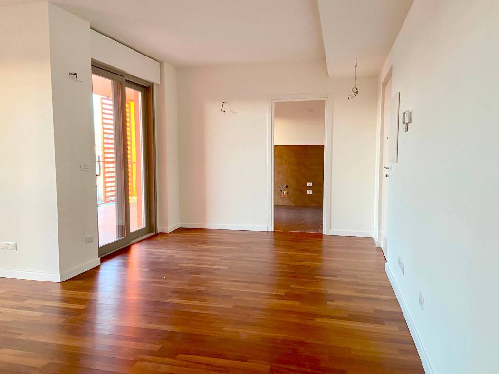 appartamento in vendita a Milano in zona Barona