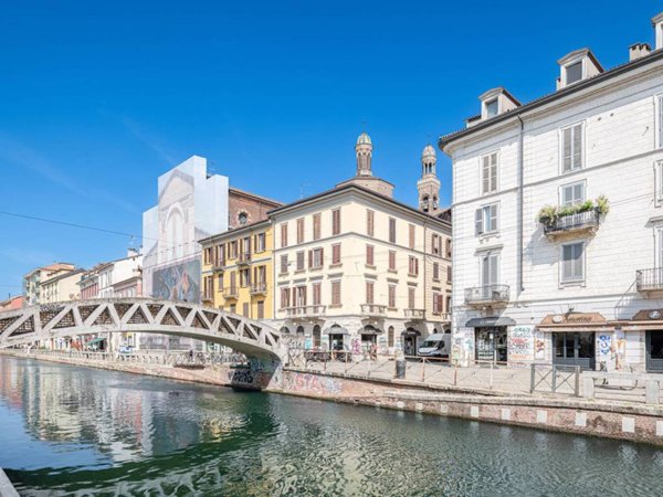 appartamento in vendita a Milano in zona Porta Genova