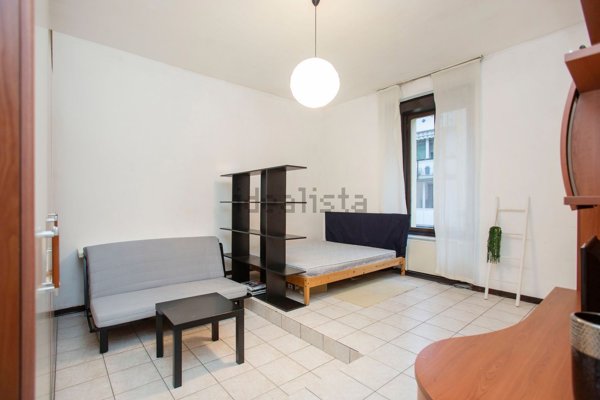 appartamento in vendita a Milano in zona Centro Direzionale