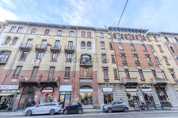 negozio in vendita a Milano in zona Isola