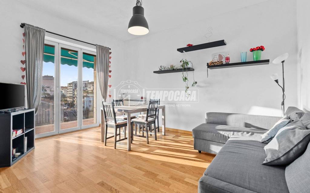 appartamento in vendita a Milano in zona Città Studi