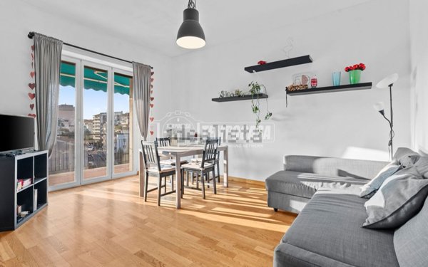 appartamento in vendita a Milano in zona Lambrate