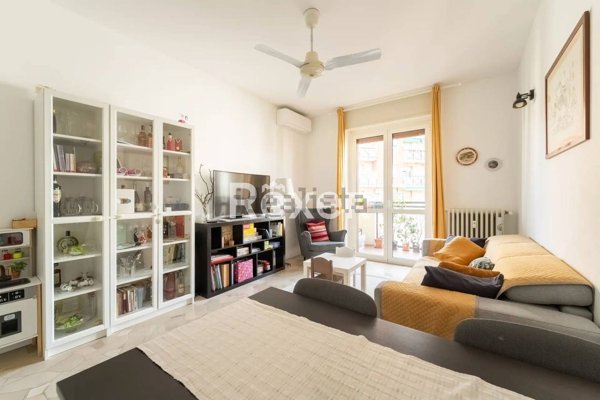 appartamento in vendita a Milano in zona Niguarda