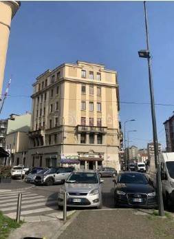 appartamento in vendita a Milano in zona Rembrandt
