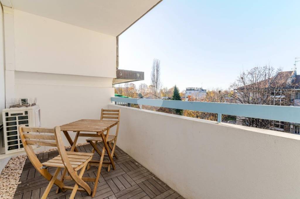 appartamento in vendita a Milano in zona QT8