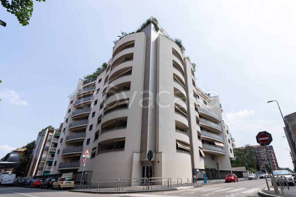 casa indipendente in vendita a Milano