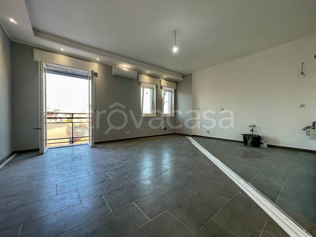 appartamento in vendita a Milano in zona Corvetto