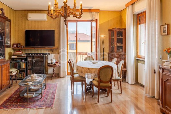 appartamento in vendita a Milano in zona Bocconi