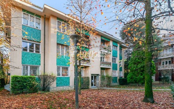 appartamento in vendita a Milano in zona Maggiolina