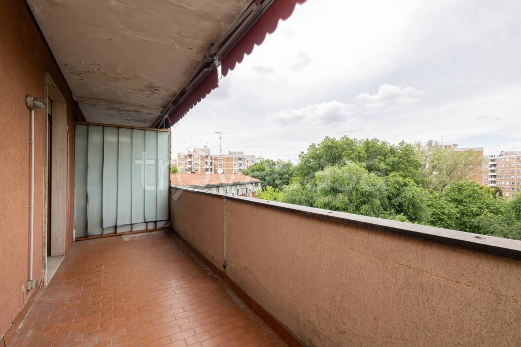 appartamento in vendita a Milano in zona Gratosoglio