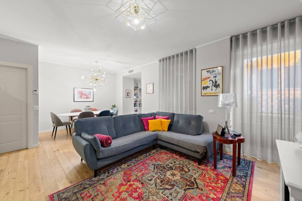 appartamento in vendita a Milano in zona Città Studi