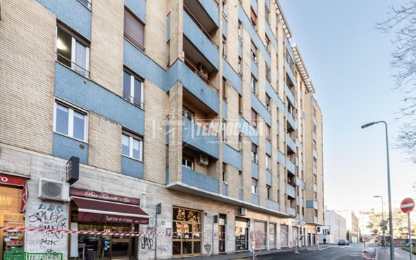 appartamento in vendita a Milano in zona Rottole