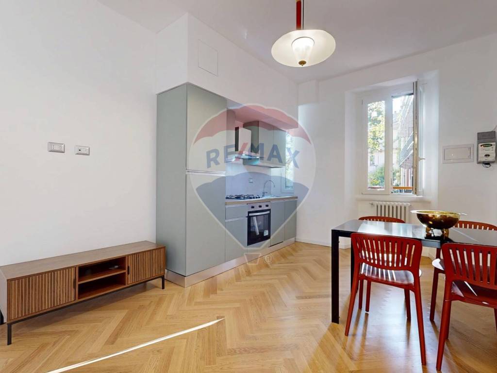 appartamento in vendita a Milano in zona Loreto