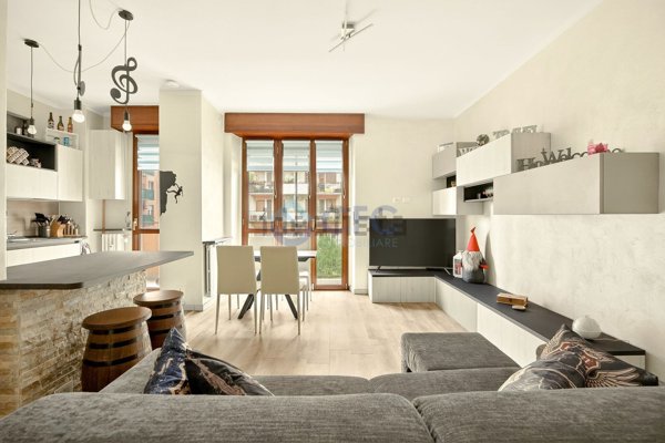 appartamento in vendita a Milano in zona Lambrate