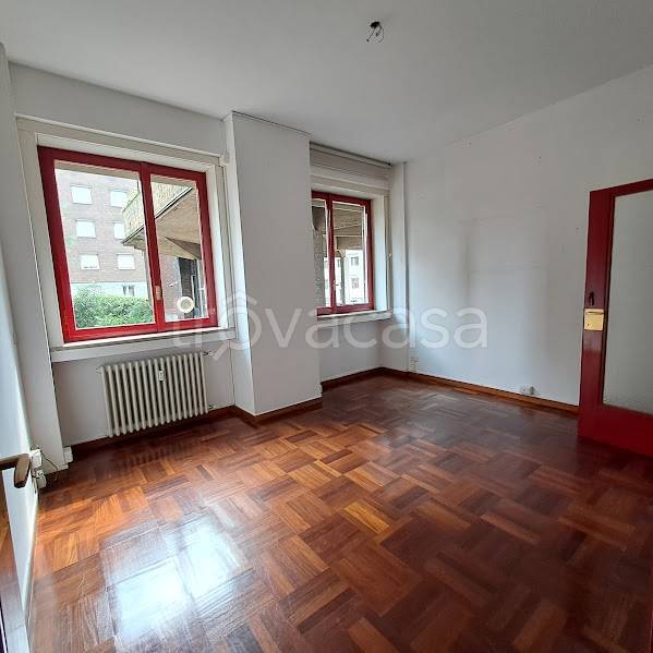 appartamento in vendita a Milano in zona Il Portello