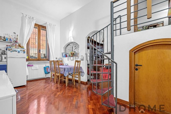 appartamento in vendita a Milano in zona Corvetto