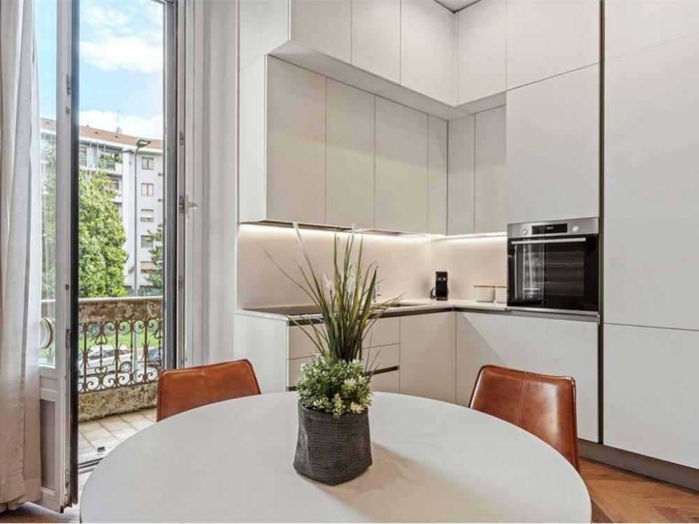 appartamento in vendita a Milano in zona Solari