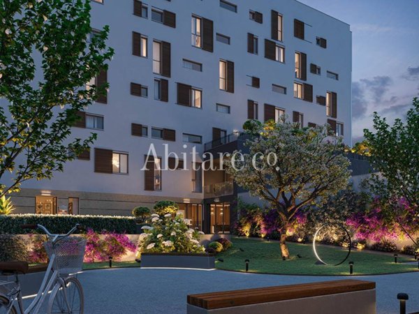 appartamento in vendita a Milano in zona Lambrate