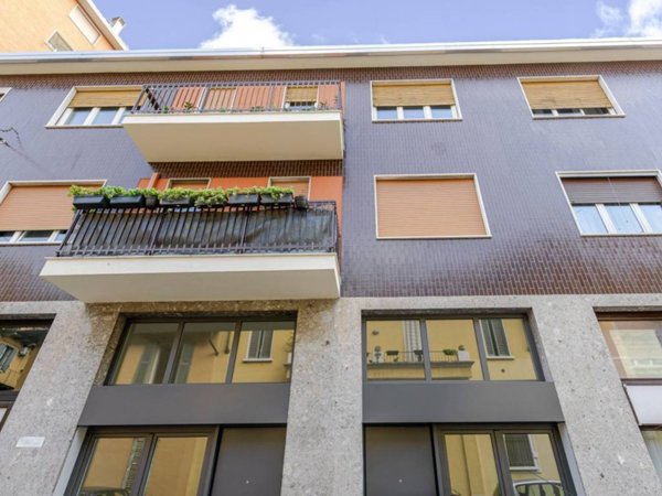 appartamento in vendita a Milano in zona Vigentino