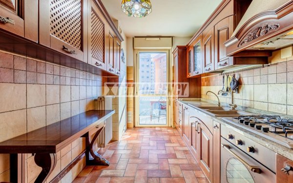 appartamento in vendita a Milano in zona Rogoredo