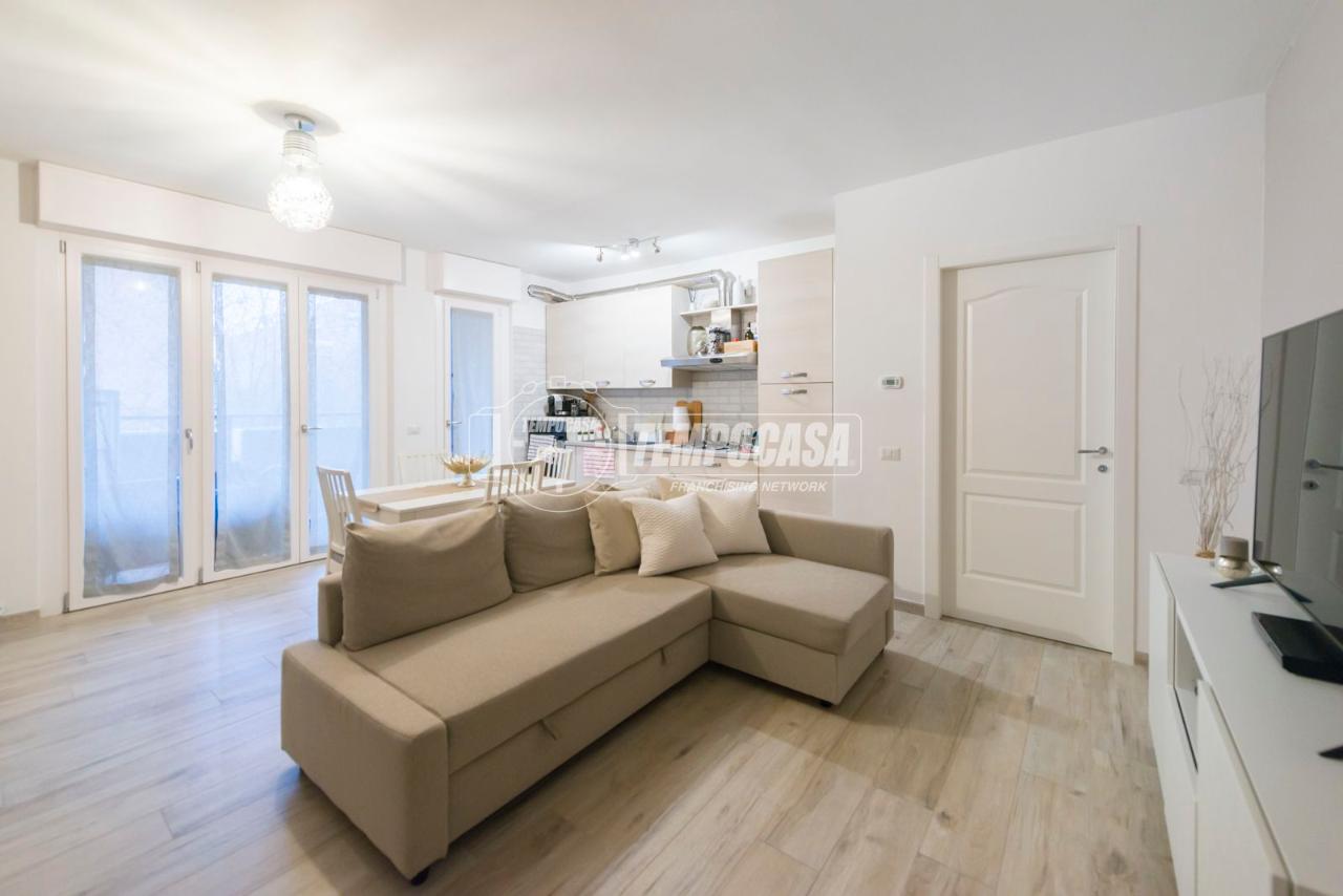 appartamento in vendita a Milano in zona Crescenzago