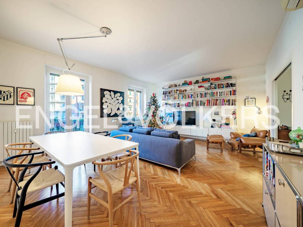 appartamento in vendita a Milano in zona Loreto