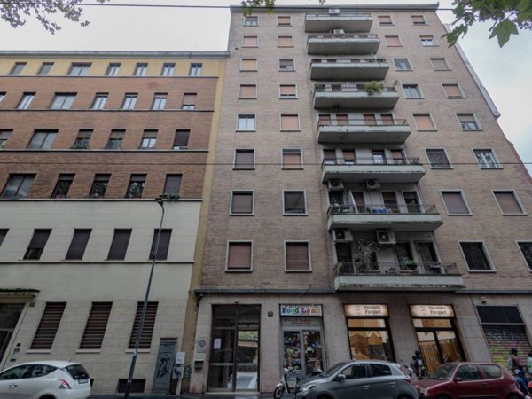 appartamento in vendita a Milano in zona Ghisolfa