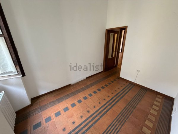 appartamento in vendita a Milano in zona Porta Garibaldi