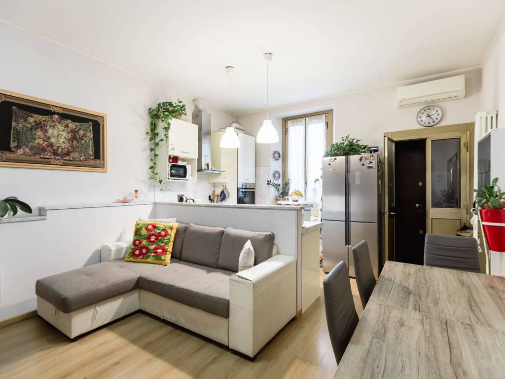 appartamento in vendita a Milano in zona Bovisa