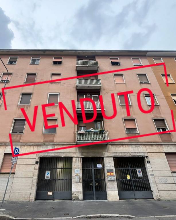 appartamento in vendita a Milano in zona Dergano