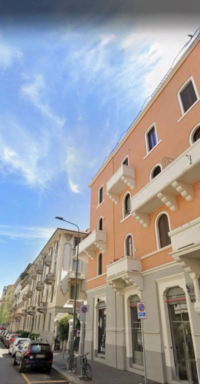 appartamento in vendita a Milano in zona Città Studi