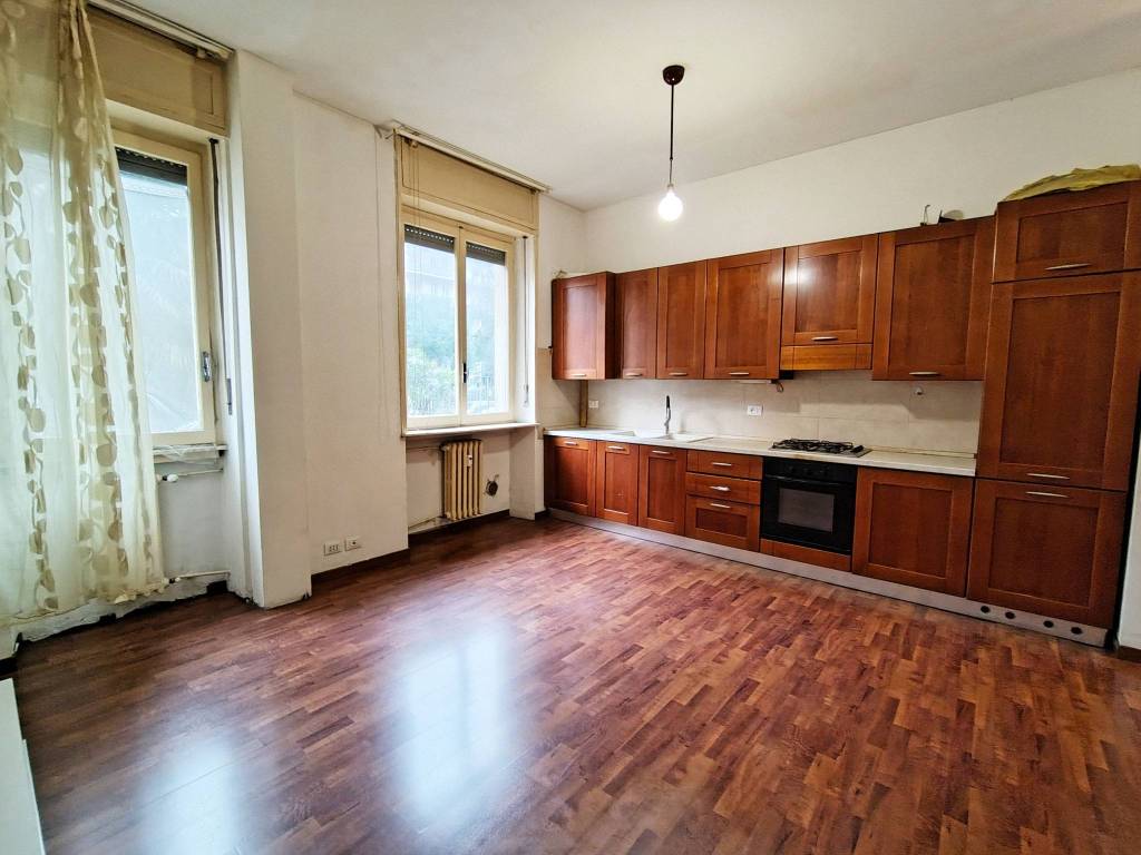 appartamento in vendita a Milano in zona Porta Romana
