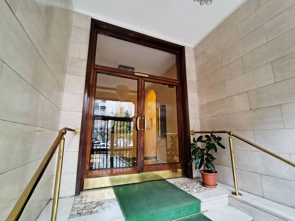 appartamento in vendita a Milano in zona Porta Romana