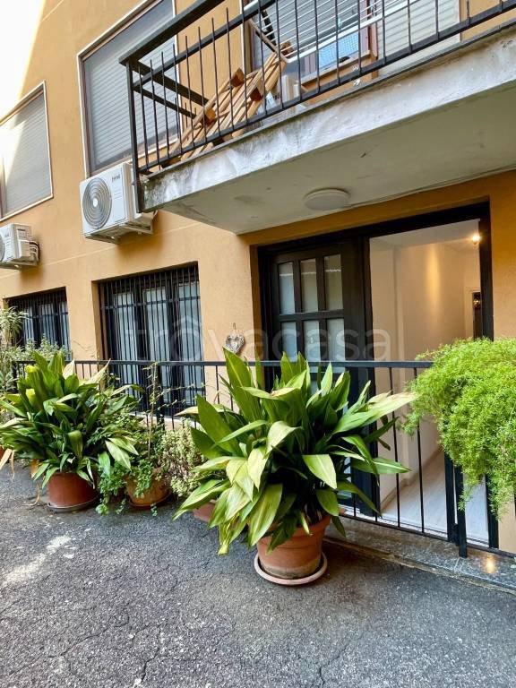 appartamento in vendita a Milano in zona Corvetto