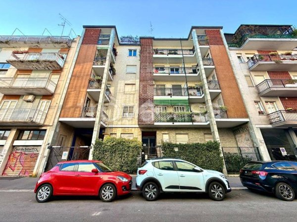 appartamento in vendita a Milano in zona Lambrate