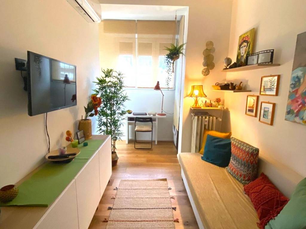 appartamento in vendita a Milano in zona Chiesa Rossa