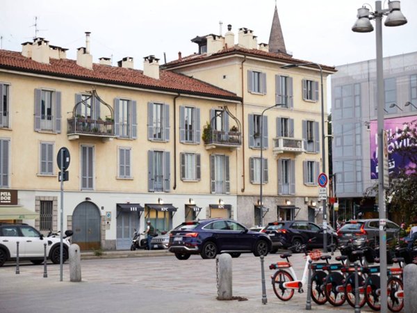 appartamento in vendita a Milano in zona Porta Ticinese