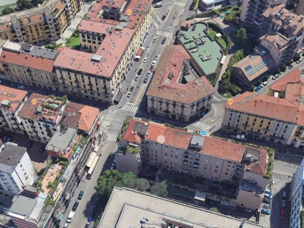 negozio in vendita a Milano in zona Isola