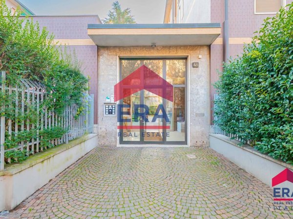 appartamento in vendita a Milano in zona Corvetto