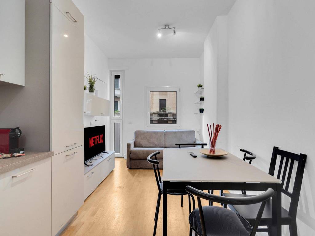 appartamento in vendita a Milano in zona Centro Direzionale