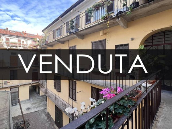 appartamento in vendita a Milano in zona Bocconi