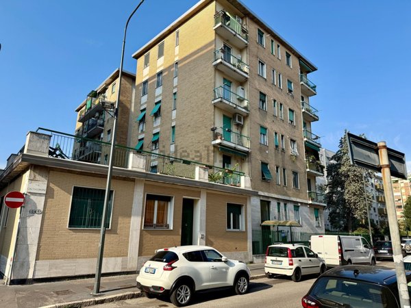 appartamento in vendita a Milano in zona Bruzzano