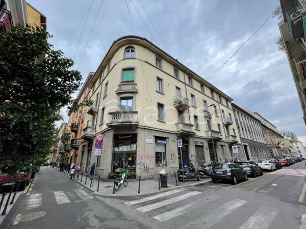 negozio in vendita a Milano in zona Porta Romana