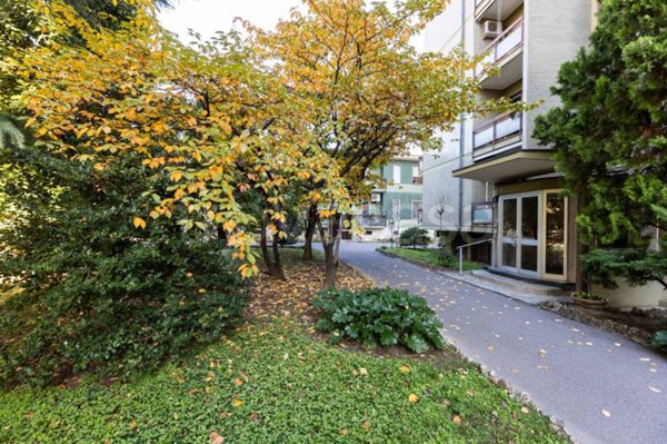 appartamento in vendita a Milano in zona Gorla