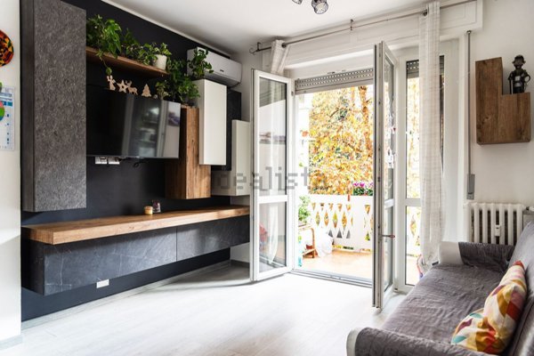 appartamento in vendita a Milano in zona Villapizzone