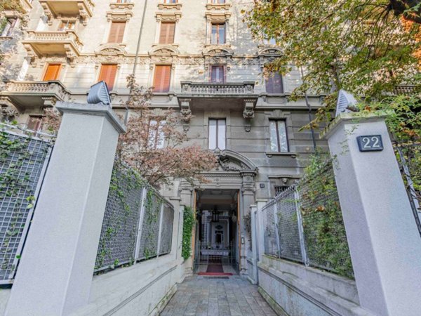 appartamento in vendita a Milano in zona Porta Venezia