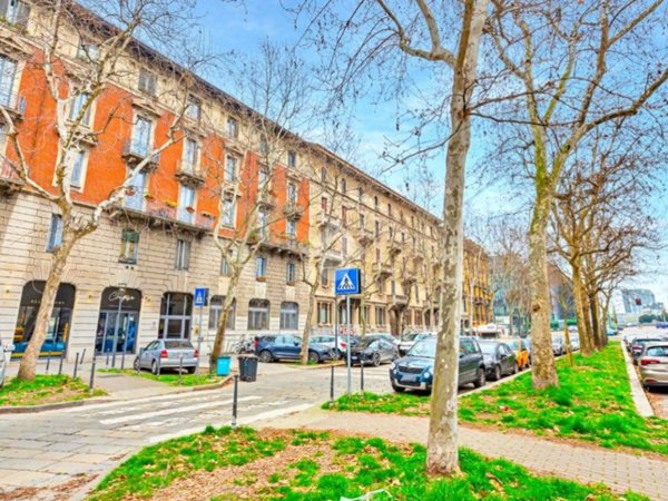 appartamento in vendita a Milano in zona Isola