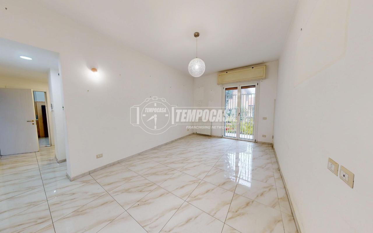 appartamento in vendita a Milano in zona Bovisasca