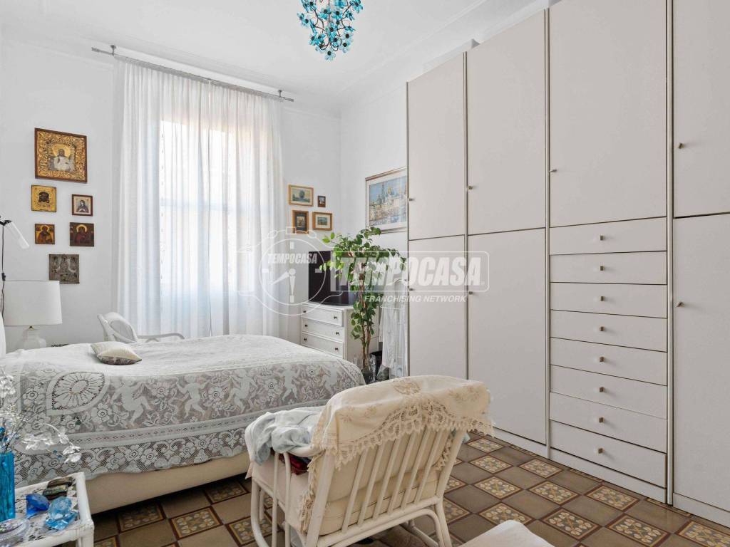 appartamento in vendita a Milano in zona Moncucco